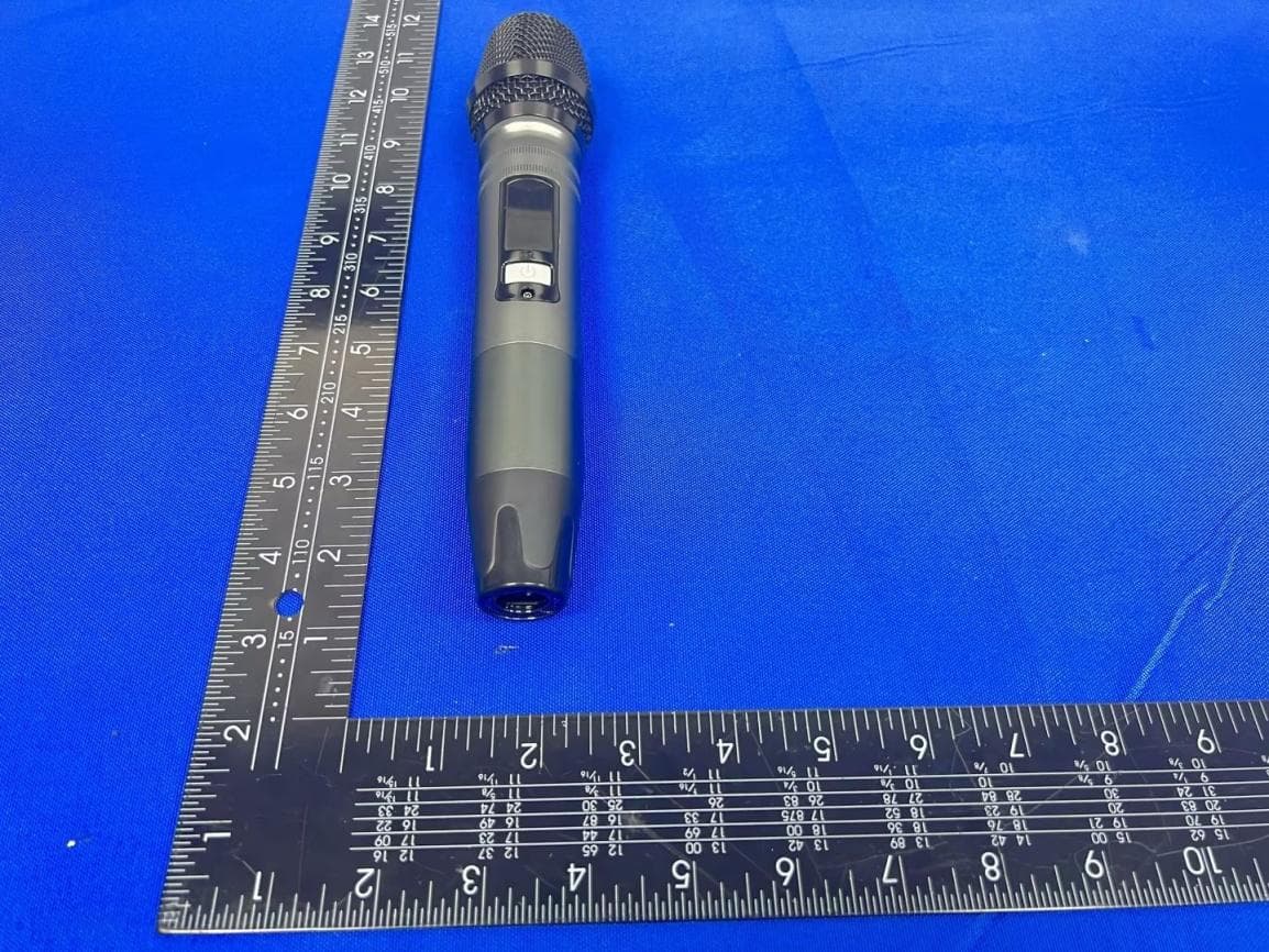 Wireless Mic - FCC ID 2BCCE-M6740 - SHENZHEN UIBI TECHNOLOGY CO.,LTD
