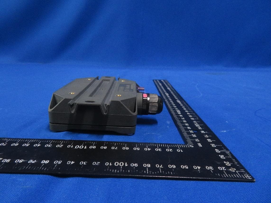 Senquip QUAD - FCC ID 2BCCIQUADC2A - Senquip Pty Ltd (3)