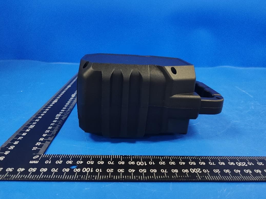 Bluetooth Speaker - FCC ID 2BCCJ-DSBT-SPK002 - Daiso Industries Co., Ltd. (5)
