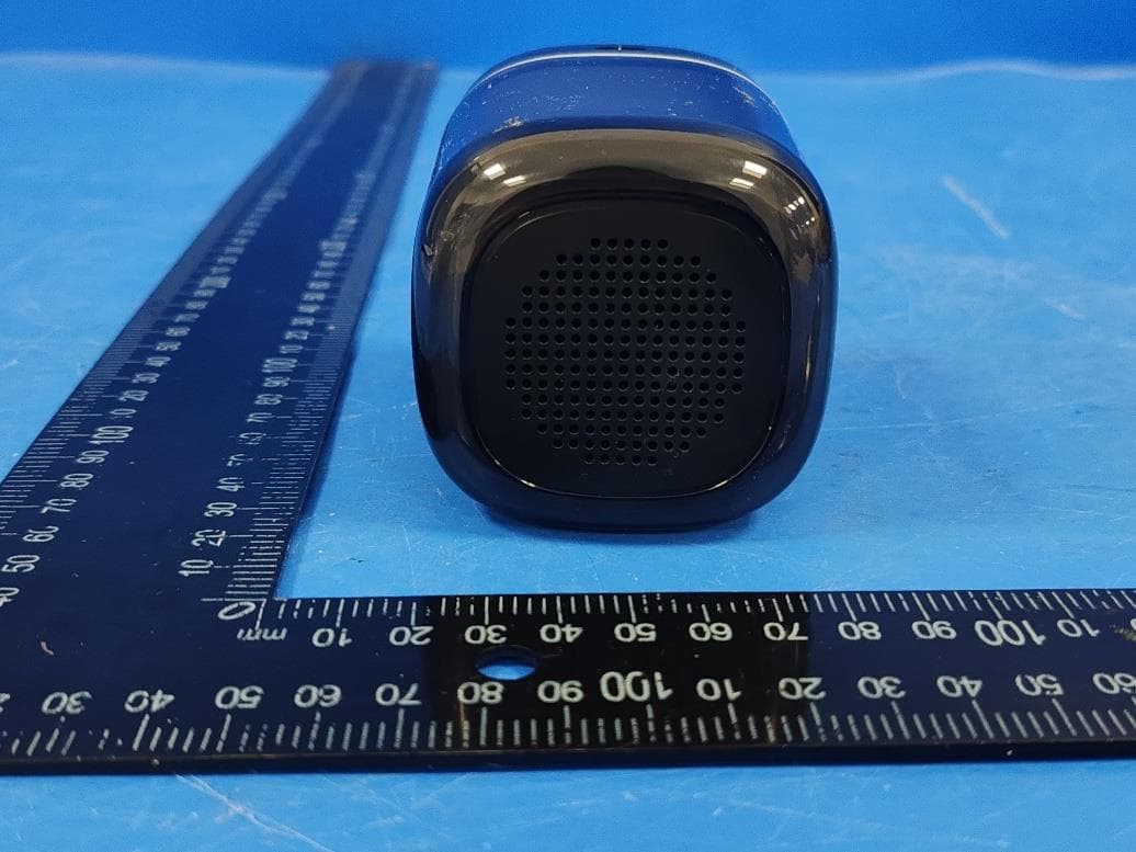 Bluetooth Speaker - FCC ID 2BCCJ-DSBT-SPK003 - Daiso Industries Co., Ltd. (4)