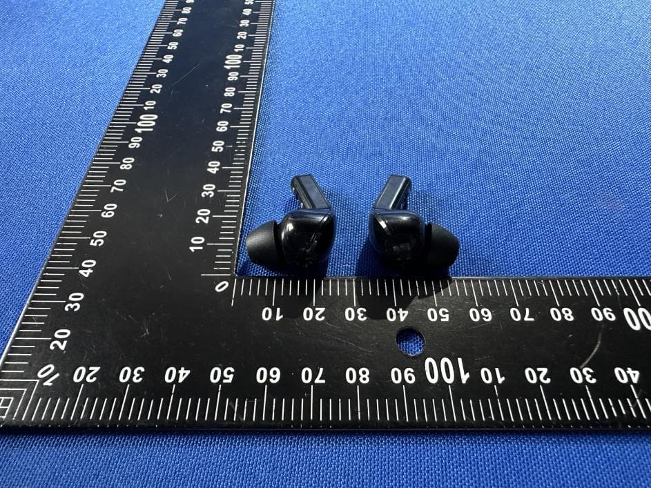 Bluetooth Earphone - FCC ID 2BCCR-KH-3 - Shenzhen Haoyuguang Technology Co., Ltd. (5)