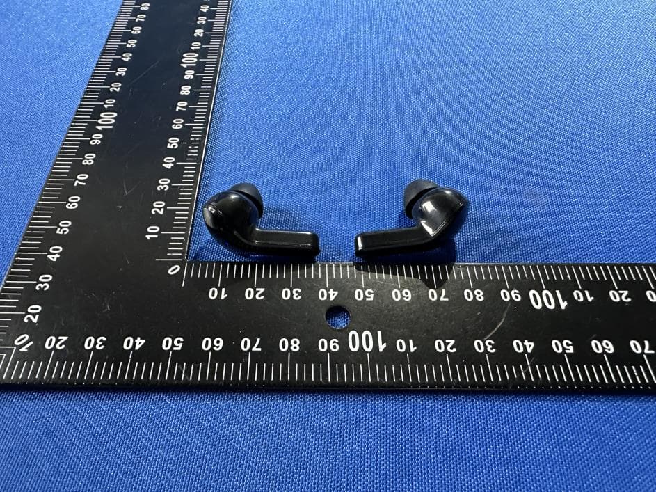 Bluetooth Earphone - FCC ID 2BCCR-KH-3 - Shenzhen Haoyuguang Technology Co., Ltd. (2)
