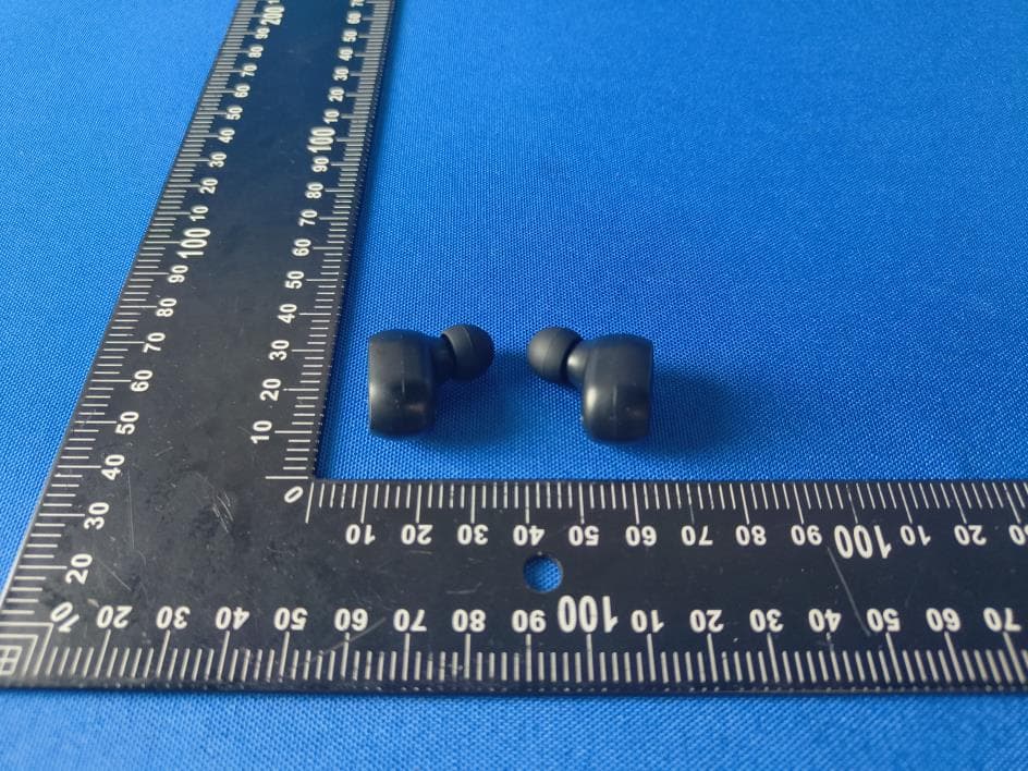 Bluetooth Earphone - FCC ID 2BCCR-YD05 - Shenzhen Haoyuguang Technology Co., Ltd. (3)