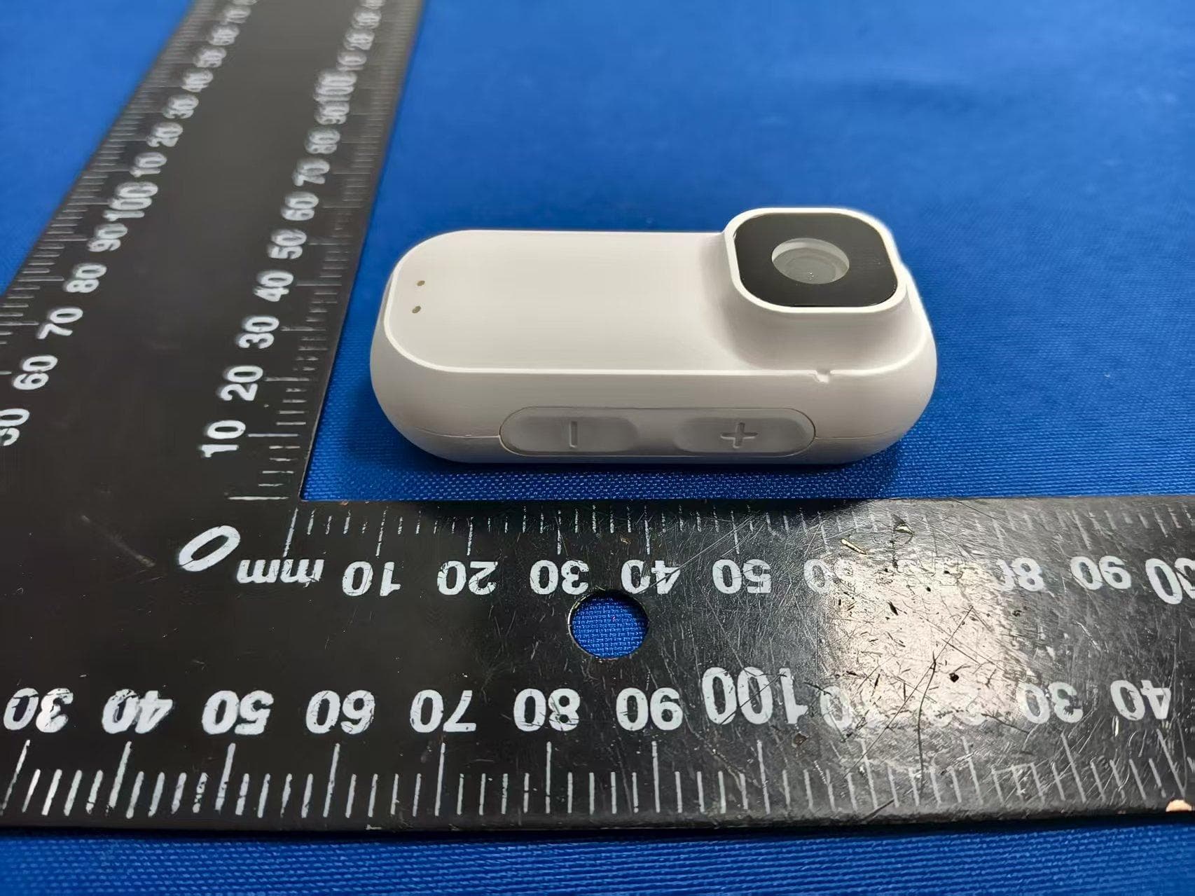 Life Camera - FCC ID 2BCCU-A300 - Shenzhen Xindaxing Digital Audio & Video Co., Ltd. (2)