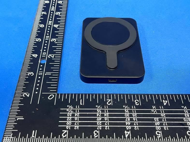 Magnetic wireless power bank - FCC ID 2BCDT-L-WP-05A4 - Shen Zhen Loowoko Technology Limited (2)