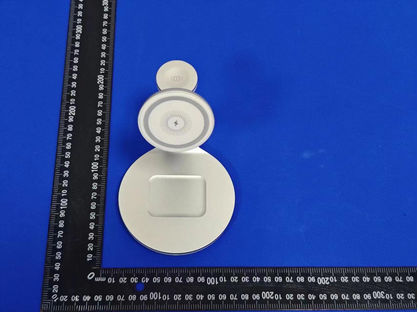 3-lN-1 Wireless Charger - FCC ID 2BCFE-S9 - Shenzhen Sister Digital Technology Co.,Ltd (2)