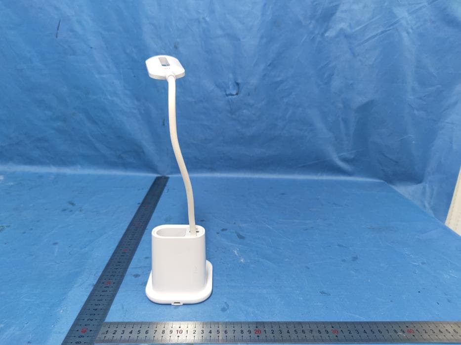 Multi-function Wireless Charger - FCC ID 2BCFE-T1 - Shenzhen Sister Digital Technology Co.,Ltd (4)