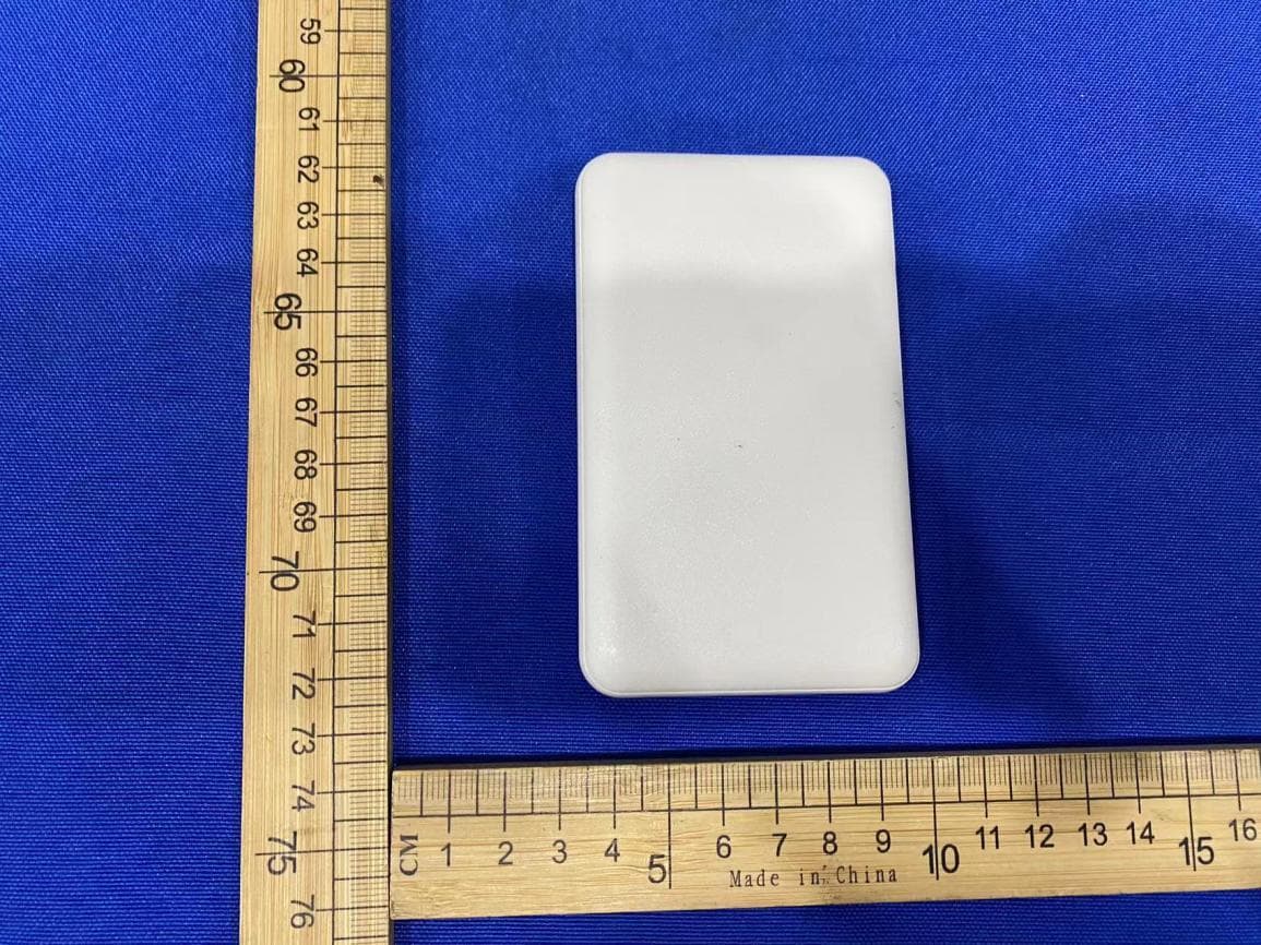 Wireless Power Bank - FCC ID 2BCGV0004 - NINGBO CSTAR IMPRINT E-COMMERCE CO.,LTD. (2)