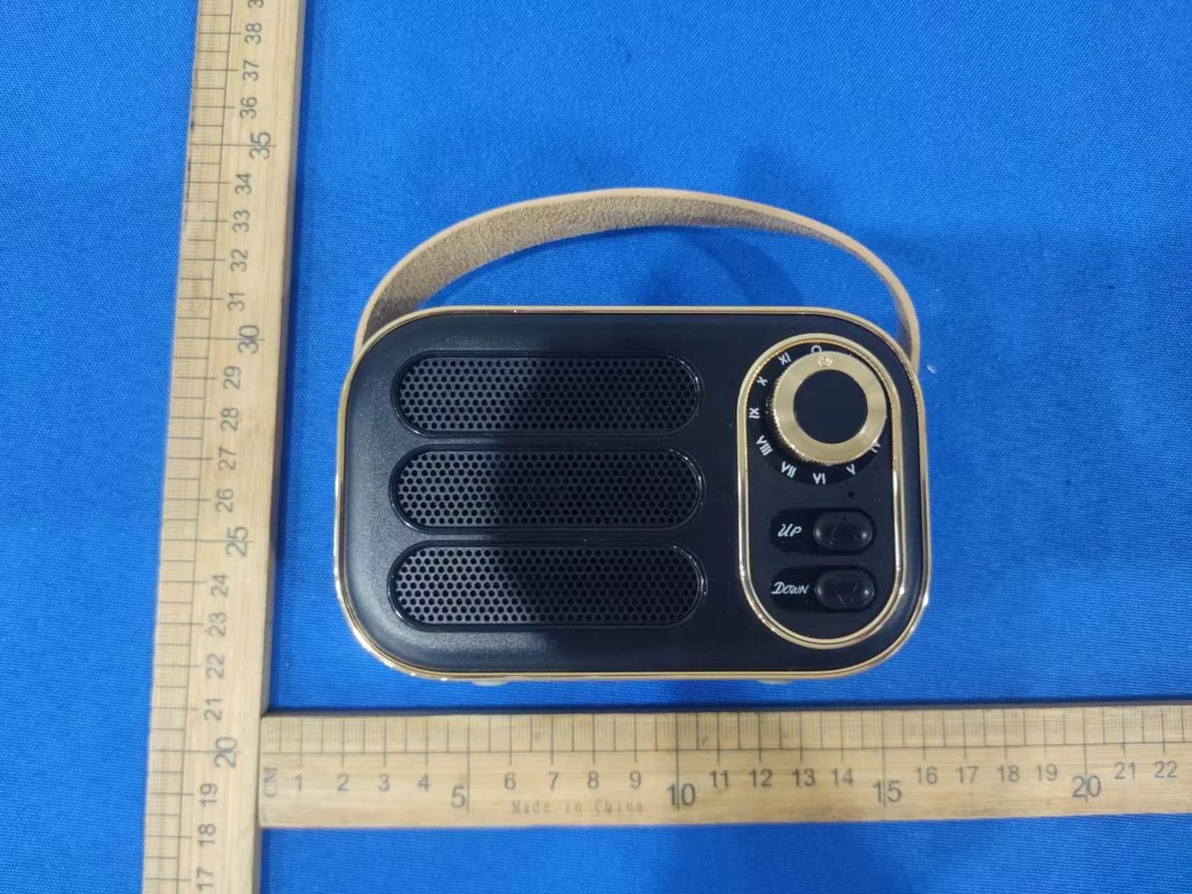 AWS Retro FM Radio & Bluetooth Speaker - FCC ID 2BCGV0005 - NINGBO CSTAR IMPRINT E-COMMERCE CO.,LTD.