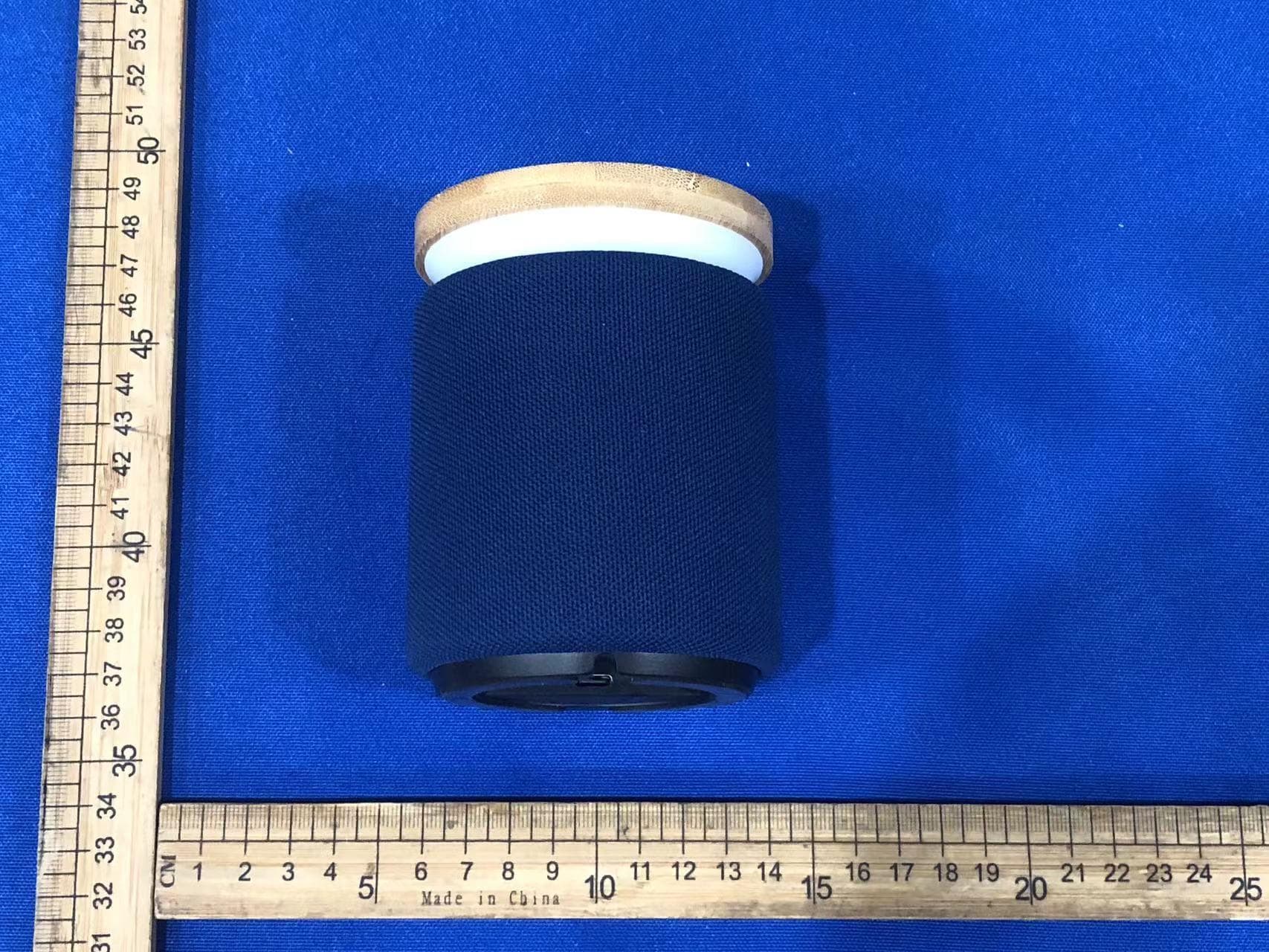 Wireless charger speaker - FCC ID 2BCGV0006 - NINGBO CSTAR IMPRINT E-COMMERCE CO.,LTD.