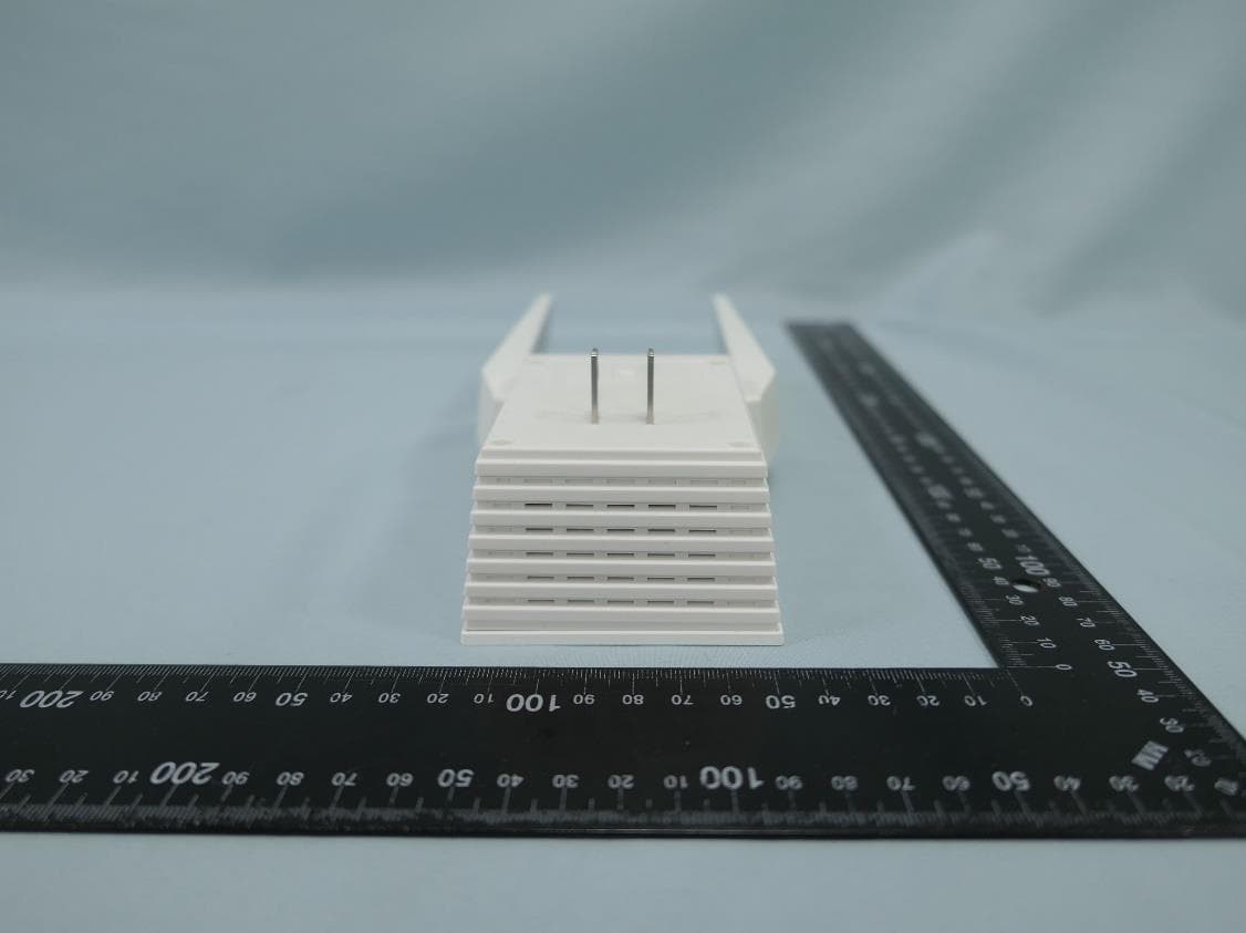 AX1500 Wi-Fi 6 Range Extender - FCC ID 2BCGWRE505XV2 - TP-LINK CORPORATION PTE.LTD. (3)