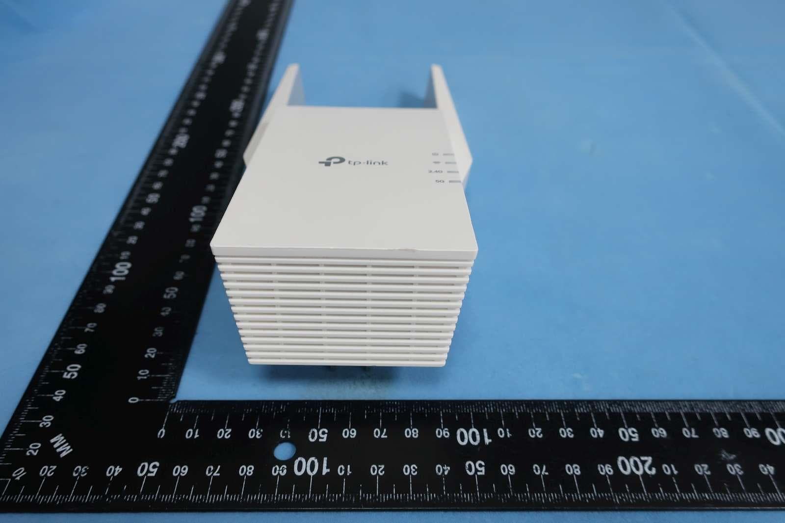 AX1800 Wi-Fi 6 Range Extender - FCC ID 2BCGWRE605XV2 - TP-LINK CORPORATION PTE.LTD. (4)