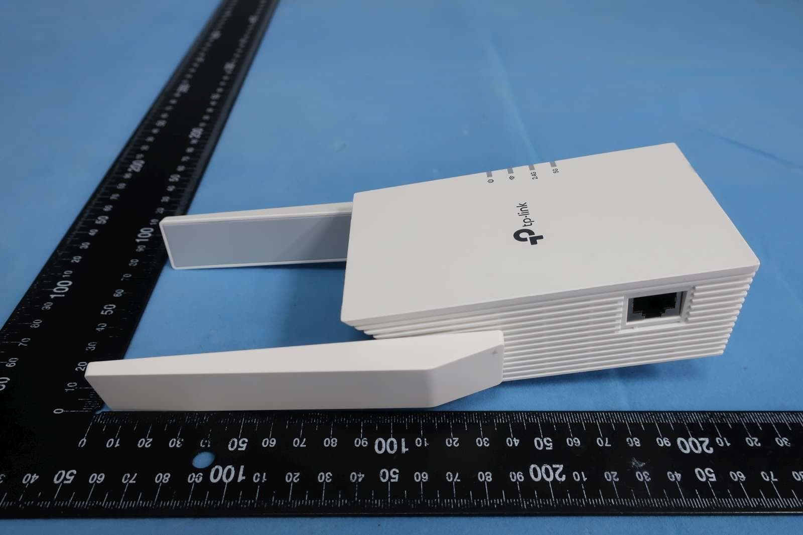 AX1800 Wi-Fi 6 Range Extender - FCC ID 2BCGWRE605XV2 - TP-LINK CORPORATION PTE.LTD. (2)