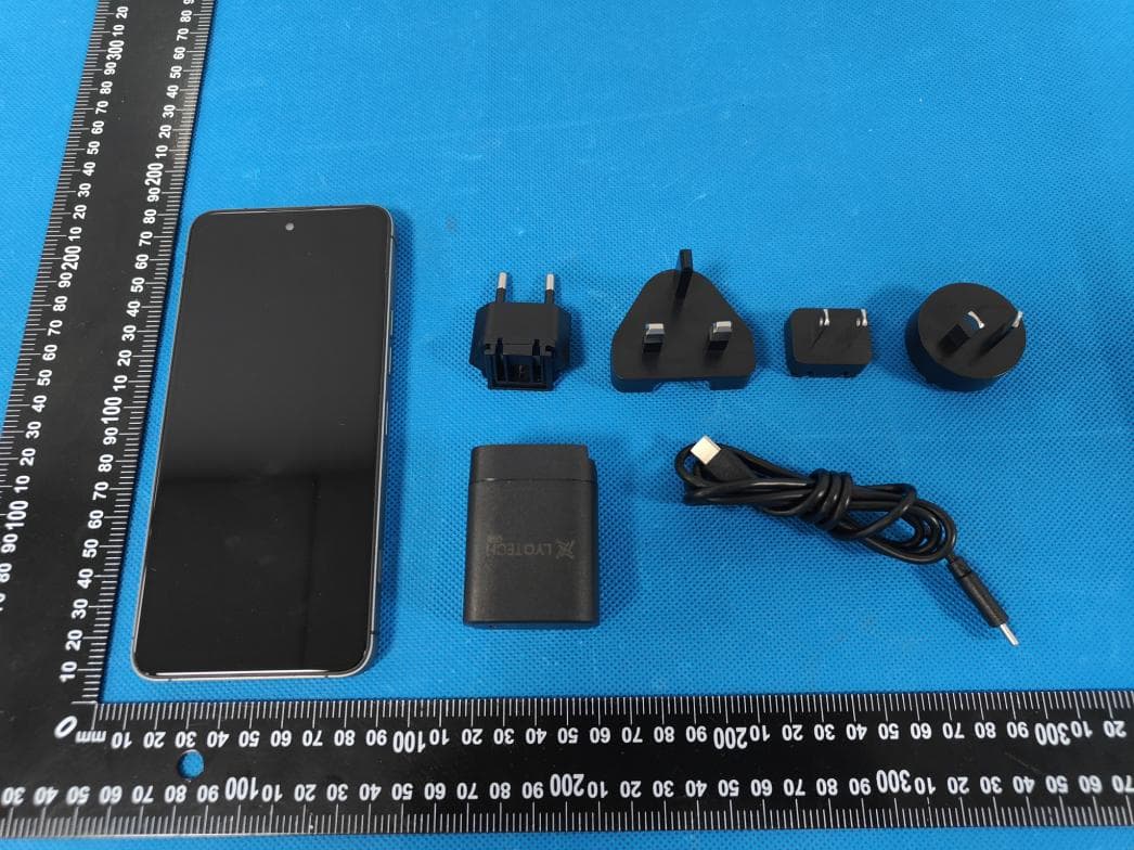 Smart Phone - FCC ID 2BCIX-LFIONE - Lyotech Labs LLC