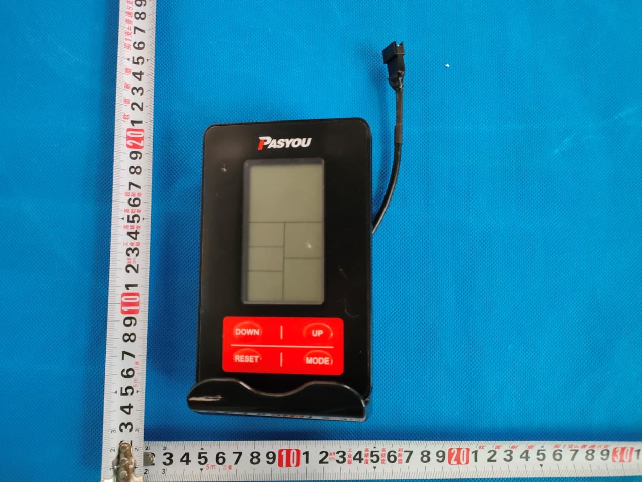 Exercise bike - FCC ID 2BCJ8-S70 - Ningbo Shuntai Health Technology Co., Ltd. (2)