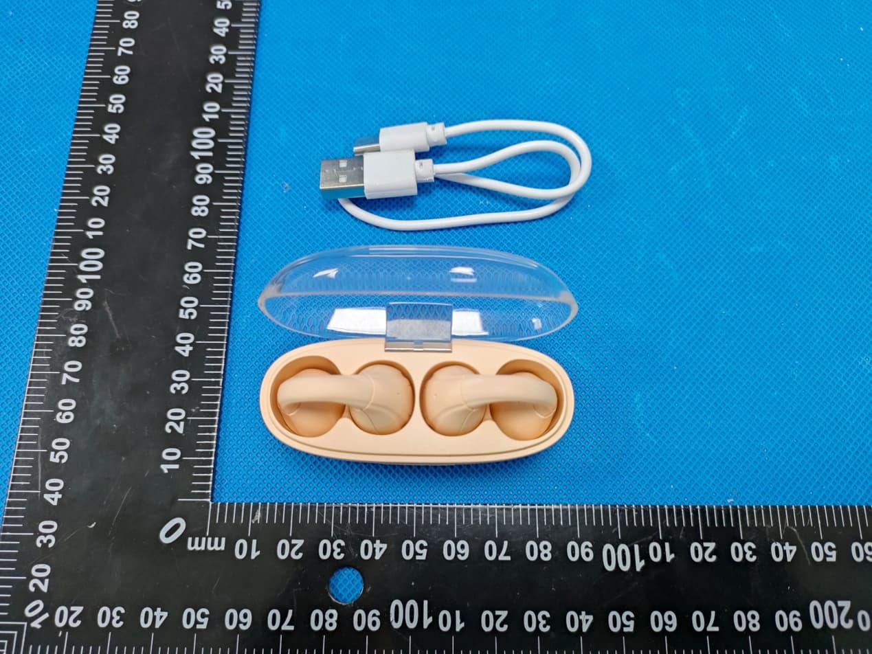 True Wireless Bluetooth Headset - FCC ID 2BCJL-T18 - Shenzhen Huaxiang Electronics Co., LTD. (3)