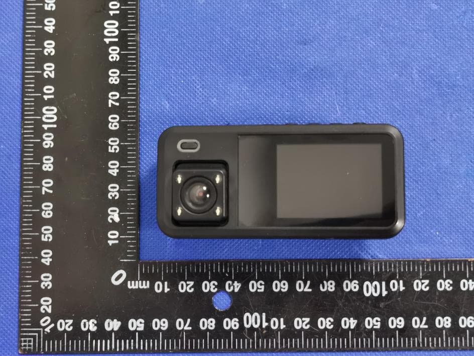 CAR DVR DASH CAM - FCC ID 2BCK8-A15 - Shenzhen Hongkang Shengda Technology Co., LTD (2)