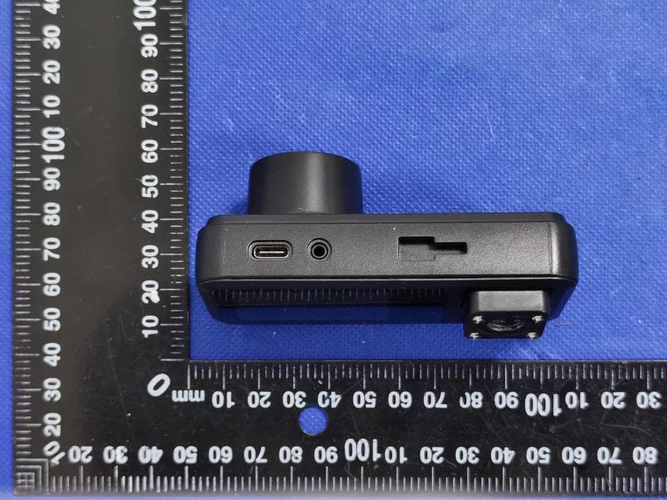 CAR DVR DASH CAM - FCC ID 2BCK8-A15 - Shenzhen Hongkang Shengda Technology Co., LTD (3)