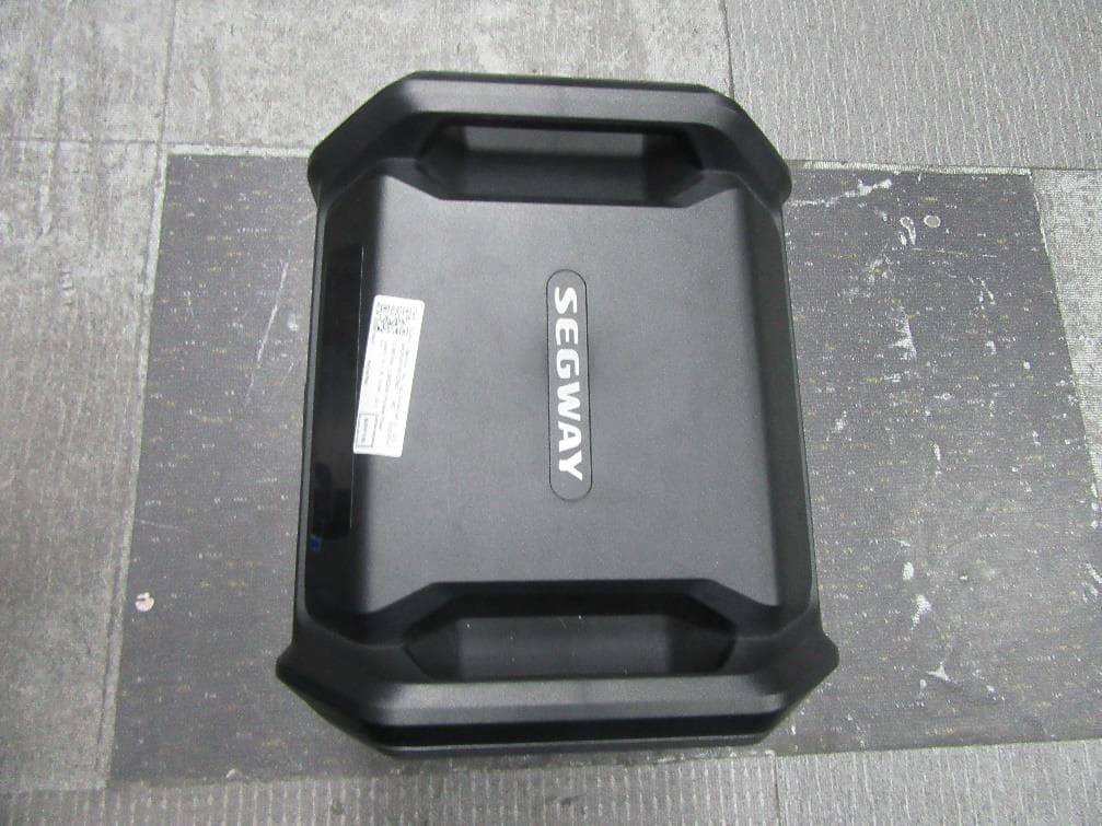 Segway Portable Power Station Cube - FCC ID 2BCKT-CN0001 - Ninebot New Energy Technology (Beijing) Co., Ltd.