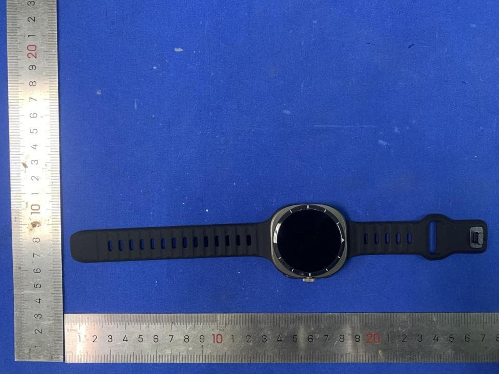 Smart Watch - FCC ID 2BCKX-F7ULTRA - Shenzhen Daiku Technology Co., Ltd. (2)