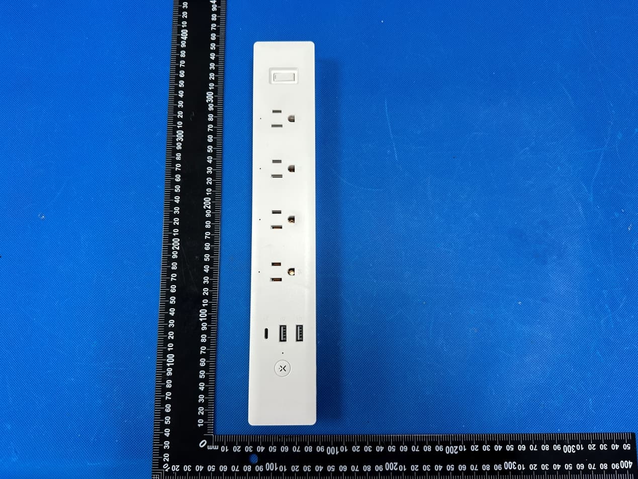 Power Strip - FCC ID 2BCLD-XCUBE4 - Canbridge Tech Ltd. (2)