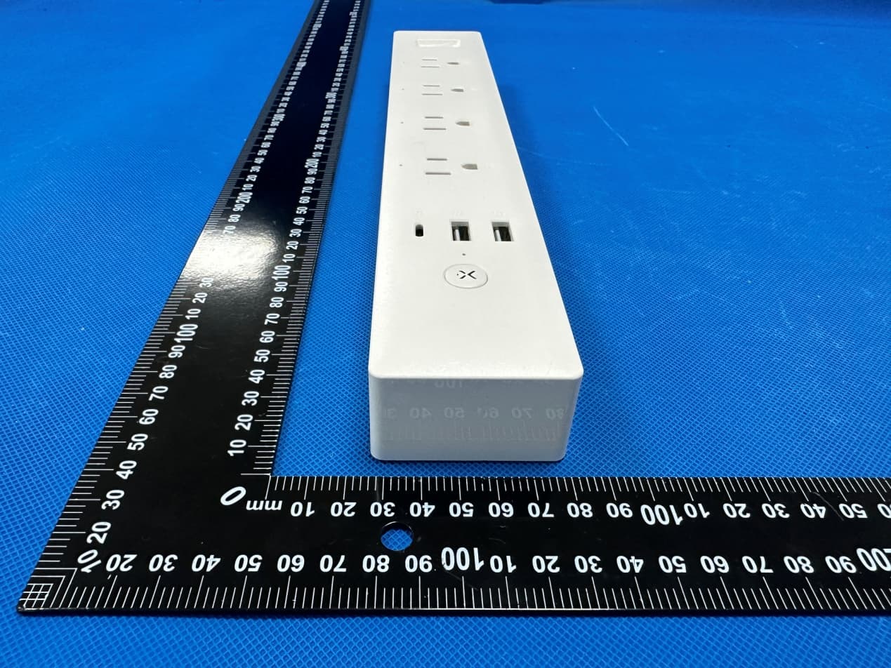 Power Strip - FCC ID 2BCLD-XCUBE4 - Canbridge Tech Ltd. (3)