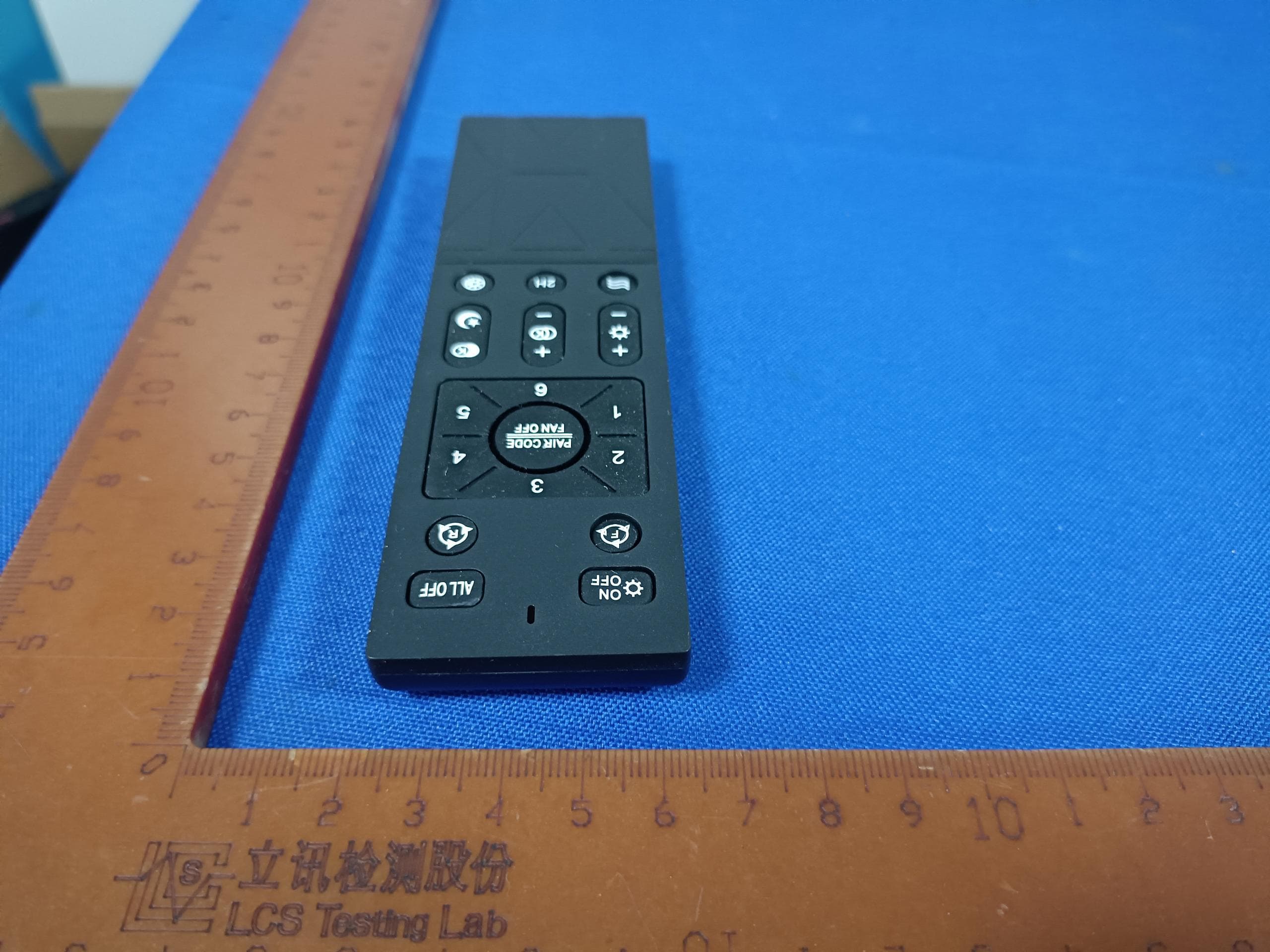 FAN013, FAN018 - FCC ID 2BCLU-FAN013 - Zhongshan Hongwo Lighting Co.,Ltd. (2)