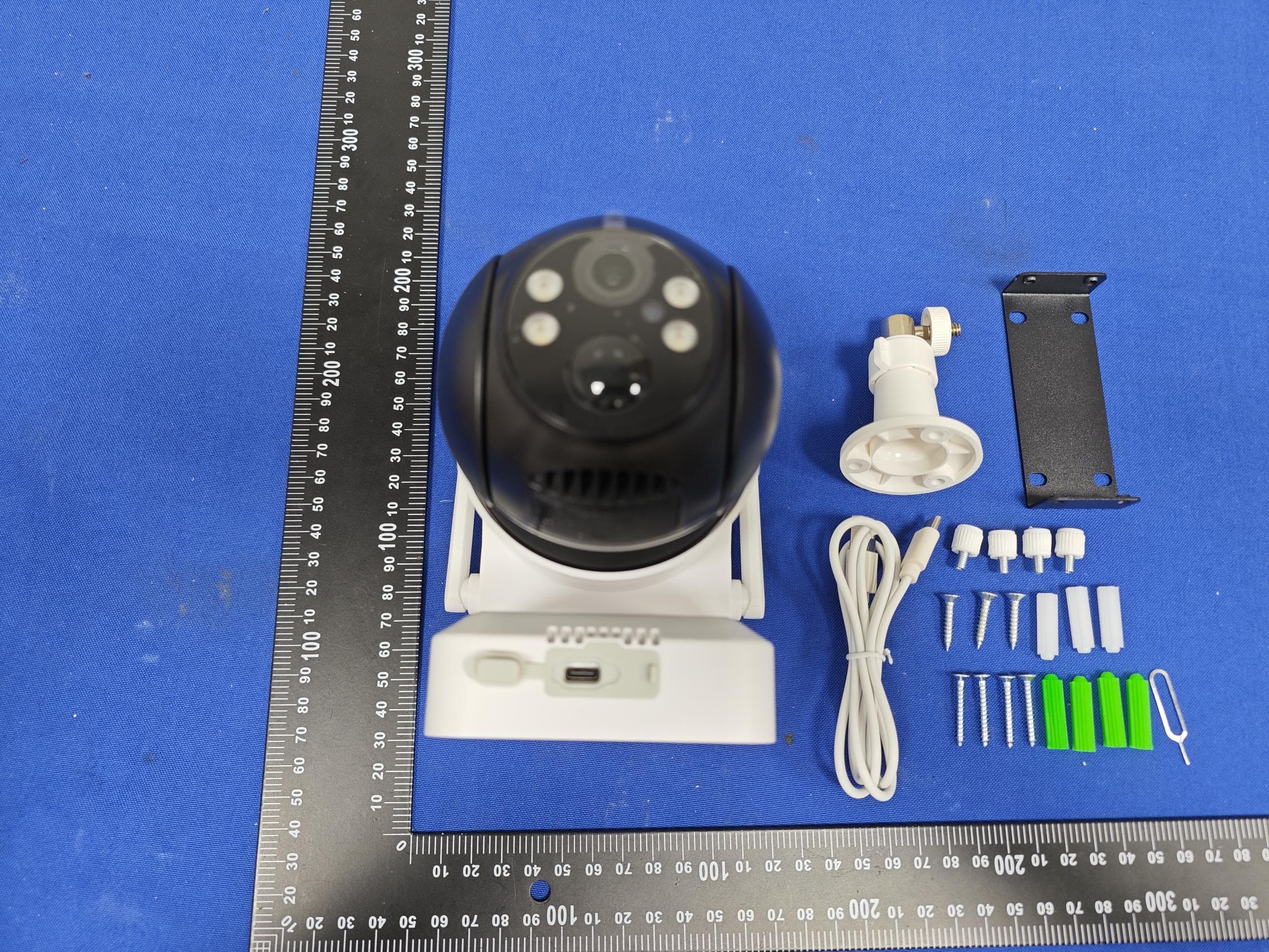 Solar Camera - FCC ID 2BCM2-S43 - SHENZHEN FANYE TECHNOLOGY CO., LTD. (2)