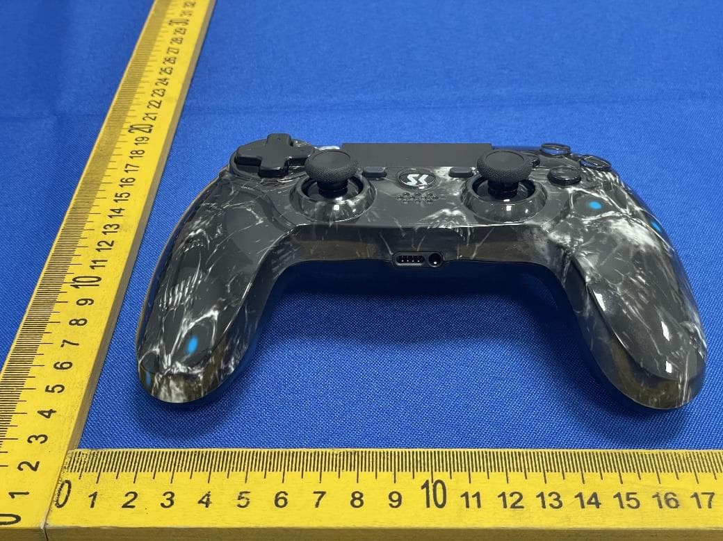 PS4 BLUETOOTH WIRELESS GAME CONTROLLER - FCC ID 2BCMK-118 - DongGuan Fengyan Plastic Products Co., Ltd (2)