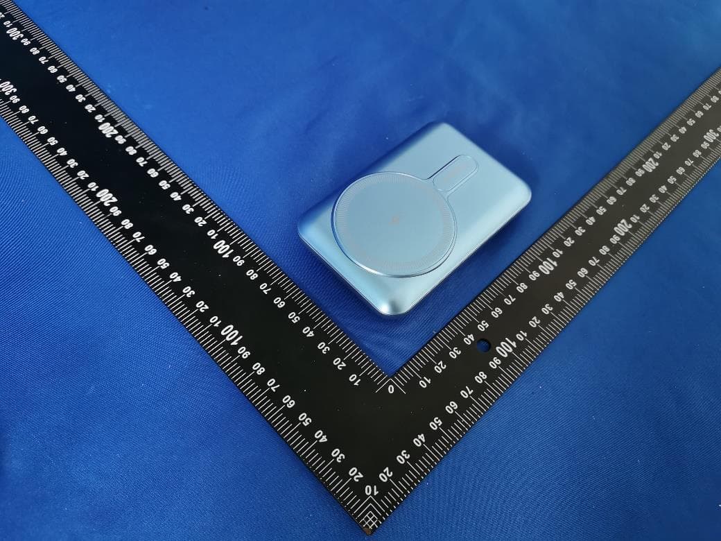 Magnetic Wireless Power Bank - FCC ID 2BCMXMB1-10000S - Shenzhen Yinuo Jiangxing Technology Co.,Ltd (2)