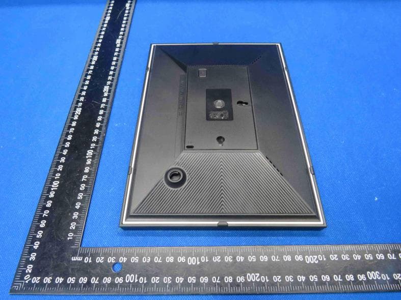 digital frame - FCC ID 2BCN5-P101W - Shenzhen G-world Technology Incorporated Company (2)
