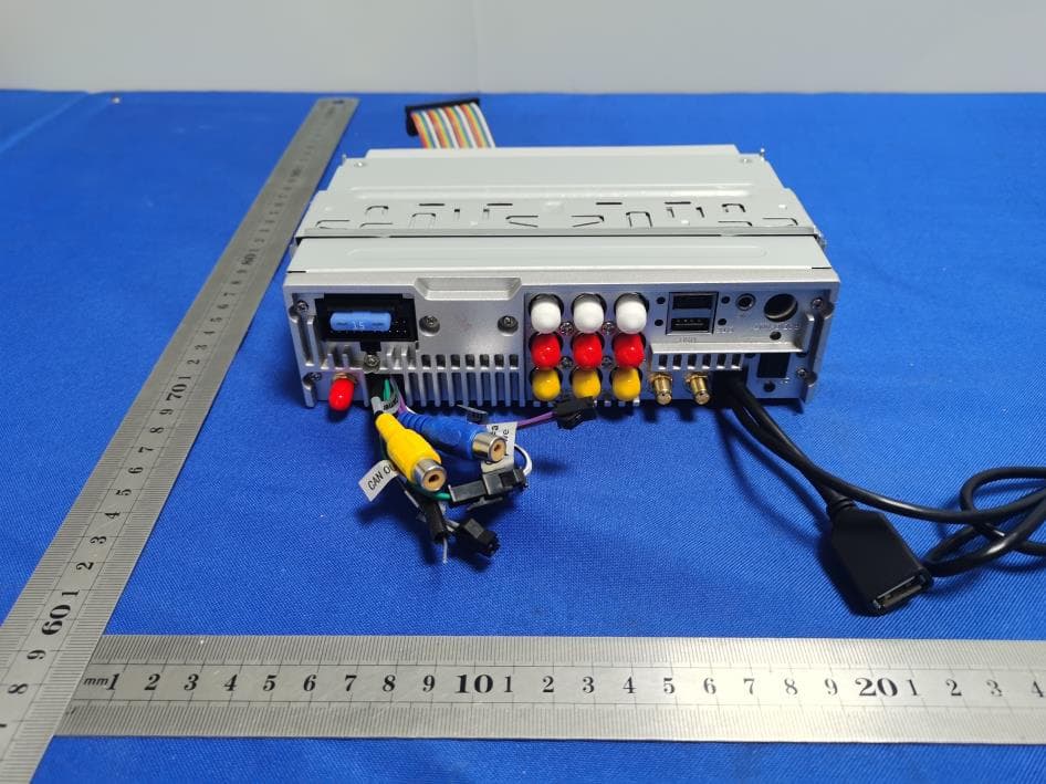 Car multimedia player - FCC ID 2BCOLJY-UZS11N8 - Shenzhen Joying Technology Co.,Ltd