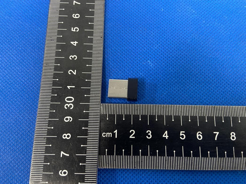 2.4G Dongle - FCC ID 2BCP5RC-01 - CHENZO TECH LIMITED