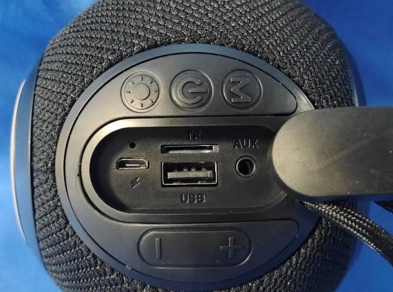 Bluetooth Speaker - FCC ID 2BCPD-KP-564 - YIWU SHENG SHUAI ELECTRICS SCIENCE AND TECHNOLOGY CO., LTD.