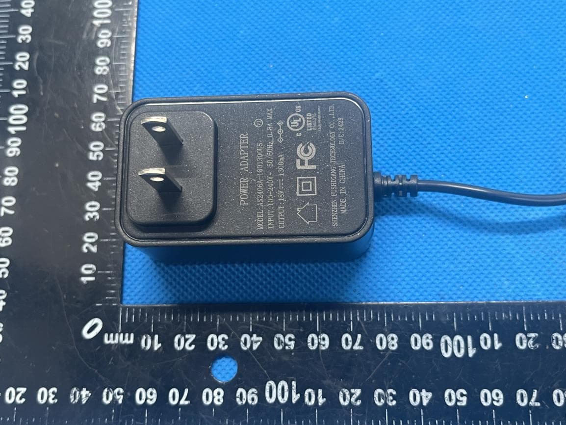 AM/FM/Bluetooth radio - FCC ID 2BCQY-PT01 - PEAK INDUSTRY HK LIMITED