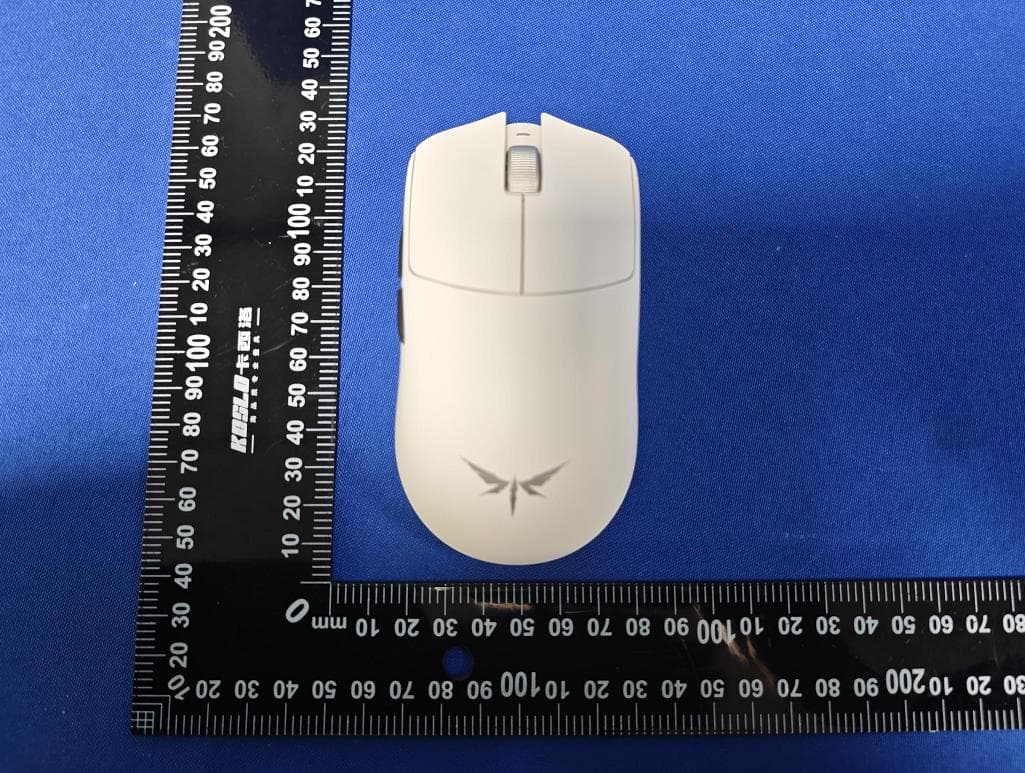 Dragonfly F2 Ultra-lightweight Tri-mode Mouse - FCC ID 2BCR5-F2PROMAX - Fuzhou Geek Cross-Border E-commerce Co., Ltd. (2)