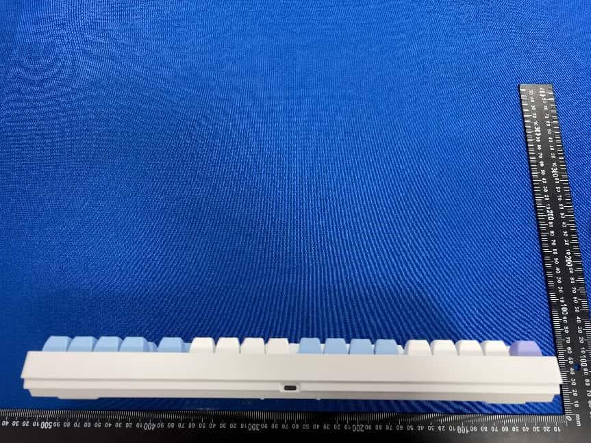 V98Pro V3 CUSTOMIZED MECHANICAL KEYBOARD - FCC ID 2BCR5-V98PROV3 - Fuzhou Geek Cross-Border E-commerce Co., Ltd. (2)