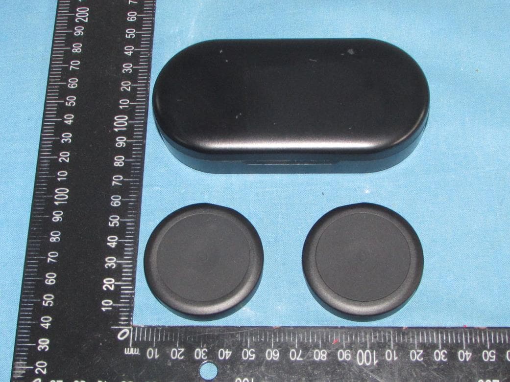 True Wireless Earphone - FCC ID 2BCRG-T10 - Shenzhen Dongshiduohe Technology Co.,Ltd (4)