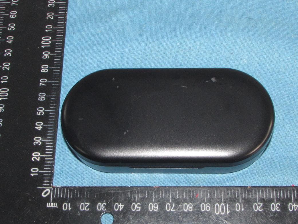True Wireless Earphone - FCC ID 2BCRG-T10 - Shenzhen Dongshiduohe Technology Co.,Ltd (3)