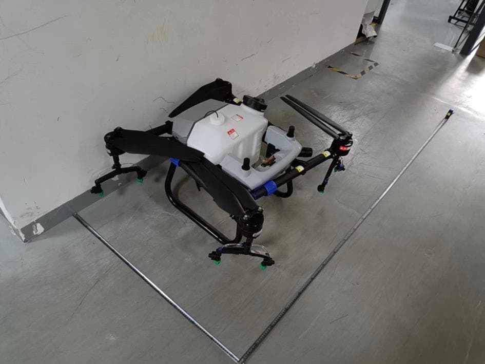 Agricultural unmanned aircraft - FCC ID 2BCSK3WWDZ-15 - Topxgun (Nanjing) Robotics Co., Ltd. (3)