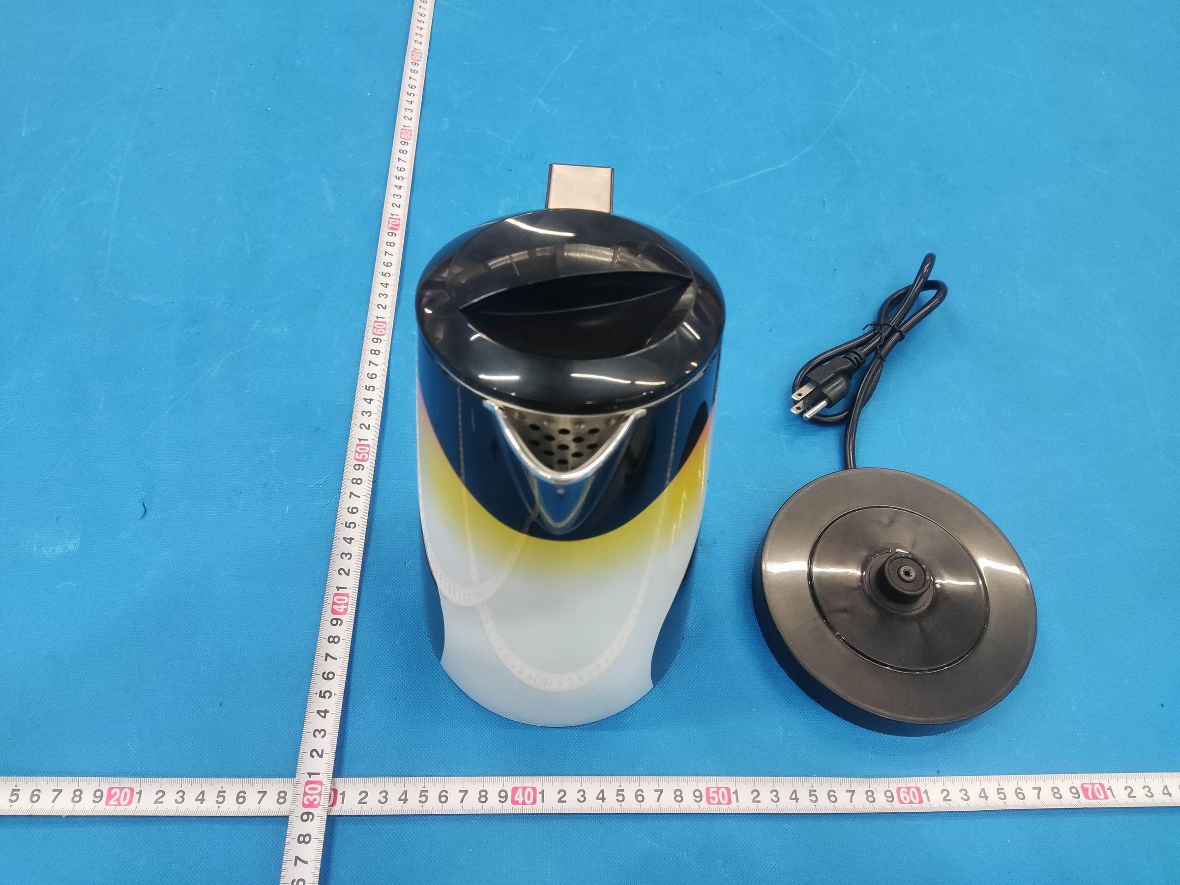 Temperature Control Kettle - FCC ID 2BCSM-KCK01A - Xiamen Sunled Electric Appliances Co.,Ltd