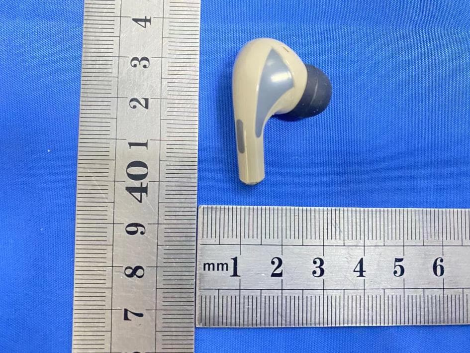 Rose Technics TWS Earbuds EARFREE-i3 - FCC ID 2BCSSEARFREE-I3 - Chengdu Rose Technics Co., Ltd.