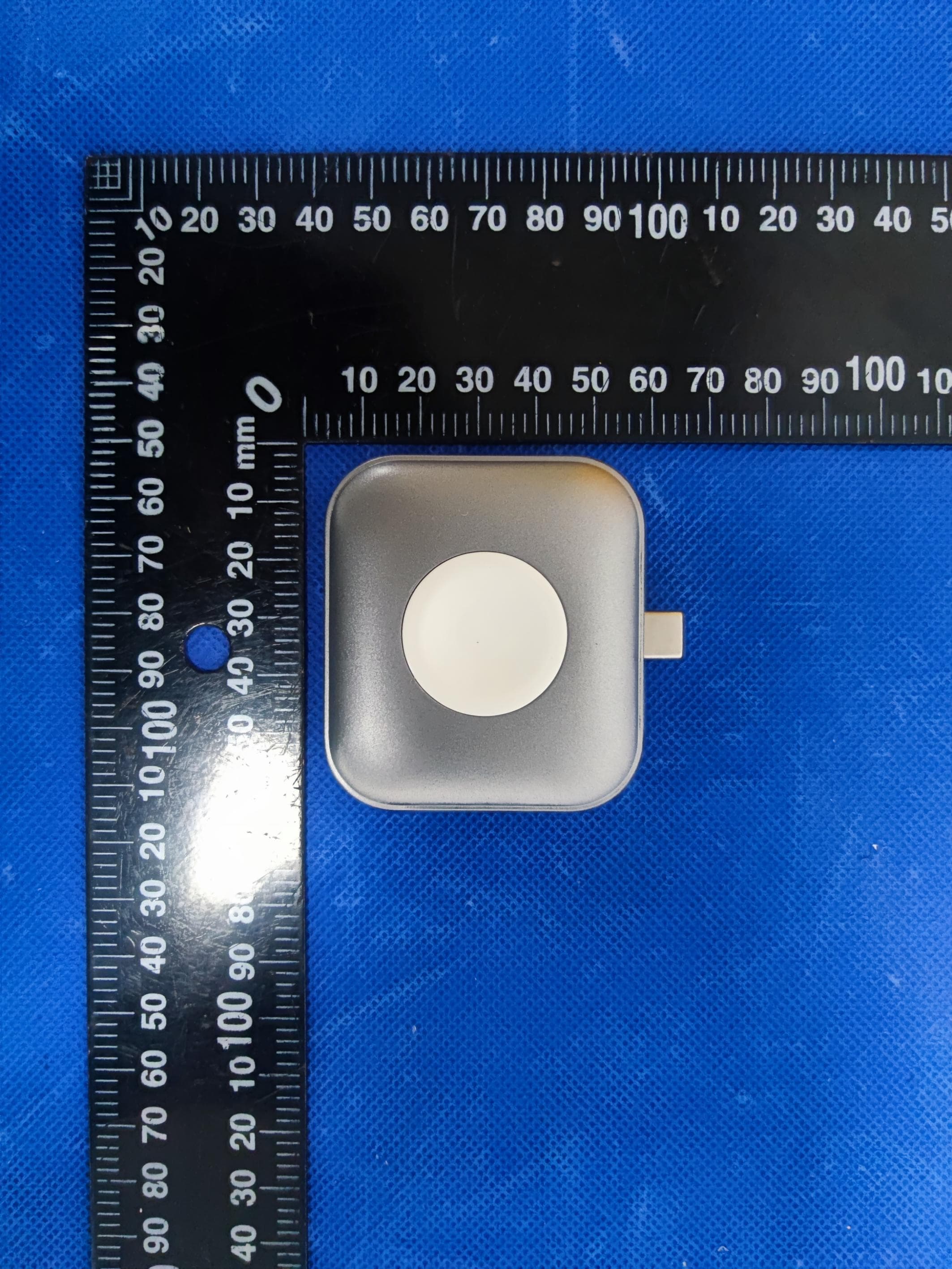 2 in 1 Wireless charger - FCC ID 2BCT5-581007 - Dongguan YOU Electronic Technology Co.,Ltd