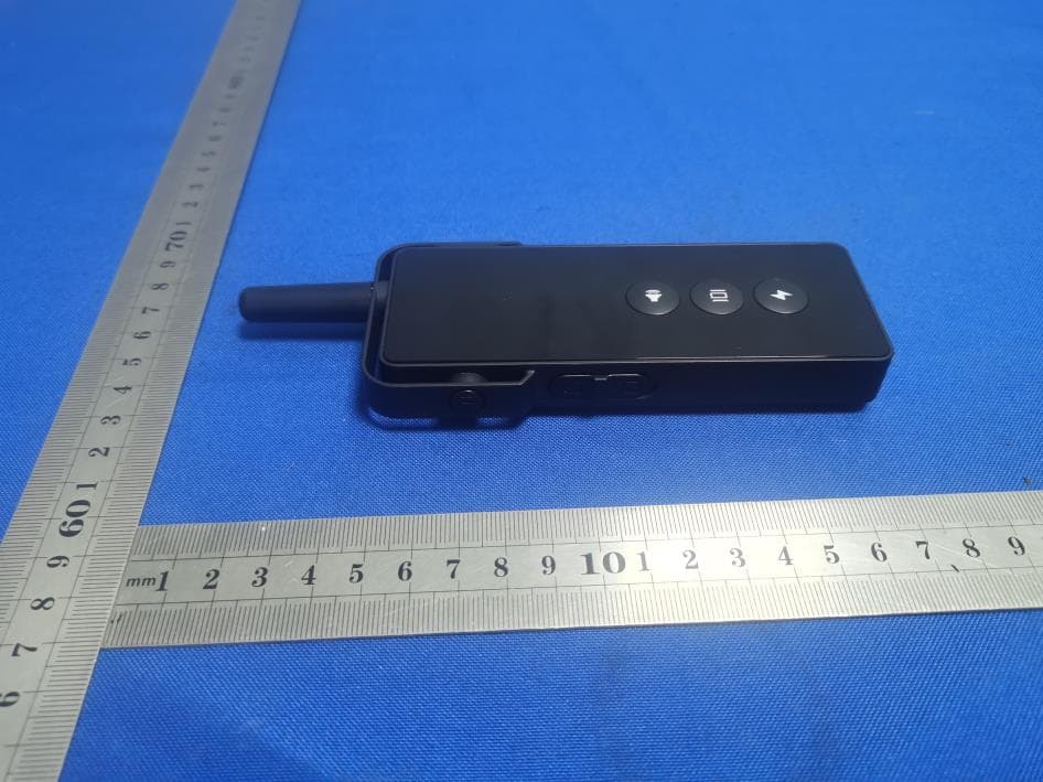 Dog Training Collar - FCC ID 2BCUC-DC481 - Hailu Zhixin (Shenzhen) Technology Co., Ltd