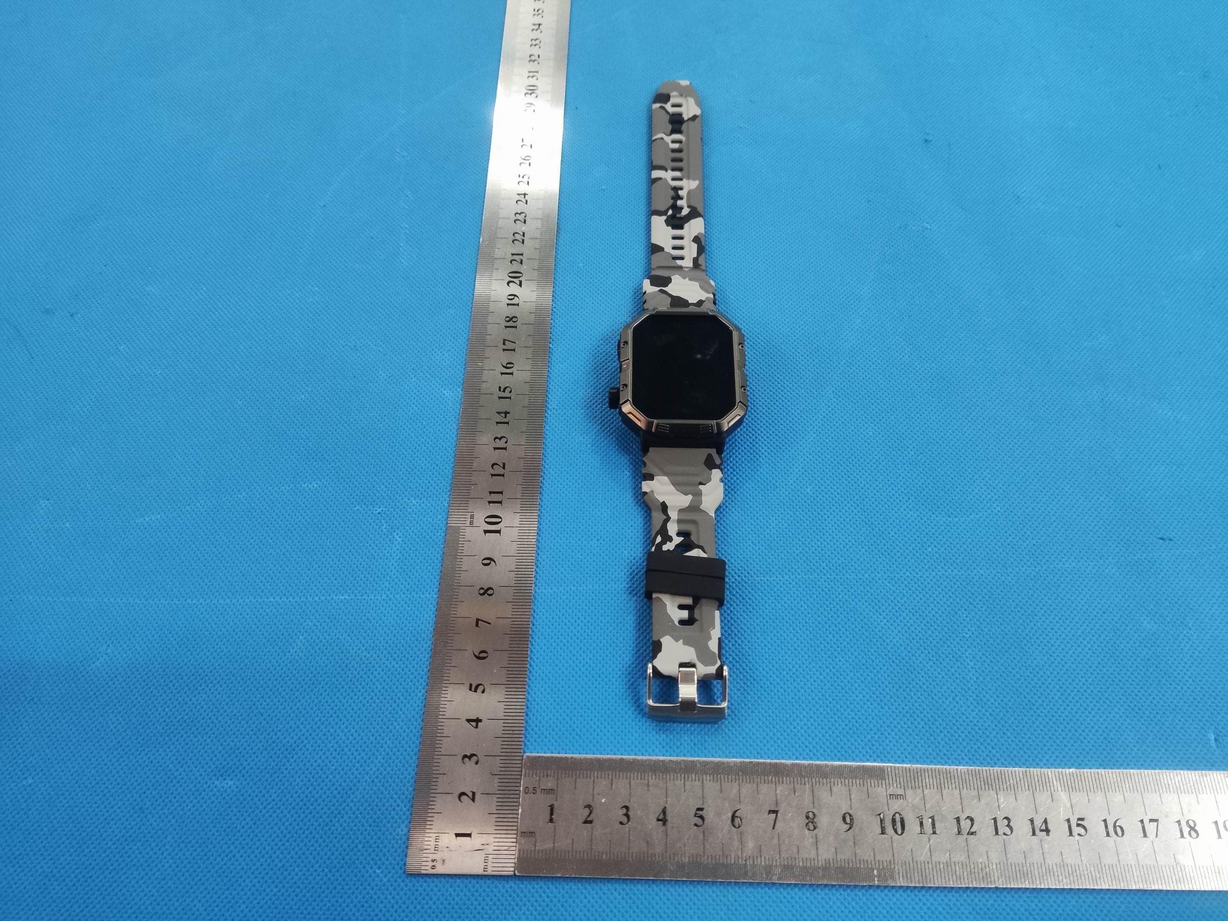 Smart watches - FCC ID 2BCV8-GW55 - Shenzhen Future Miracle Artificial Intelligence Technology Co., Ltd (4)