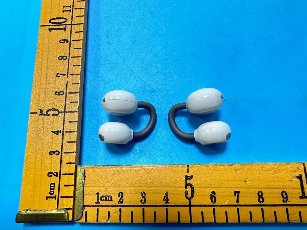 PISEN CloudFeather Open Ear Clip-On Earbuds - FCC ID 2BCVO-EHB-TW2 - Guangdong Pisen Electronics Co., Ltd. (2)