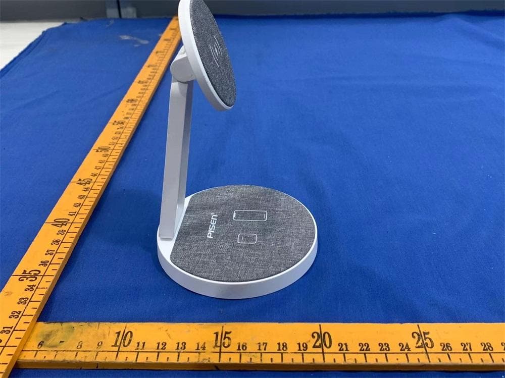 PISEN - 2-in-1 Night Light Wireless Charging Stand - FCC ID 2BCVOTP-C30 - Guangdong Pisen Electronics Co., Ltd. (2)