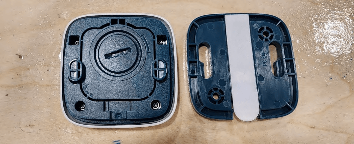 The Halo device serves as an emergency call button - FCC ID 2BCWO-SYR-0002 - SafelyYou