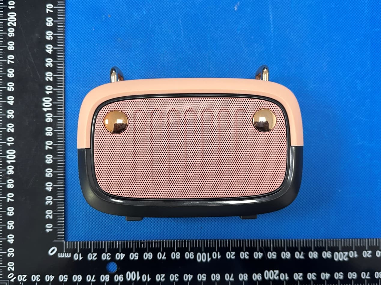 TOA381 Bluetooth Speaker - FCC ID 2BCY9-BS32D - Henan Zhiyan Industrial Co., LTD (2)