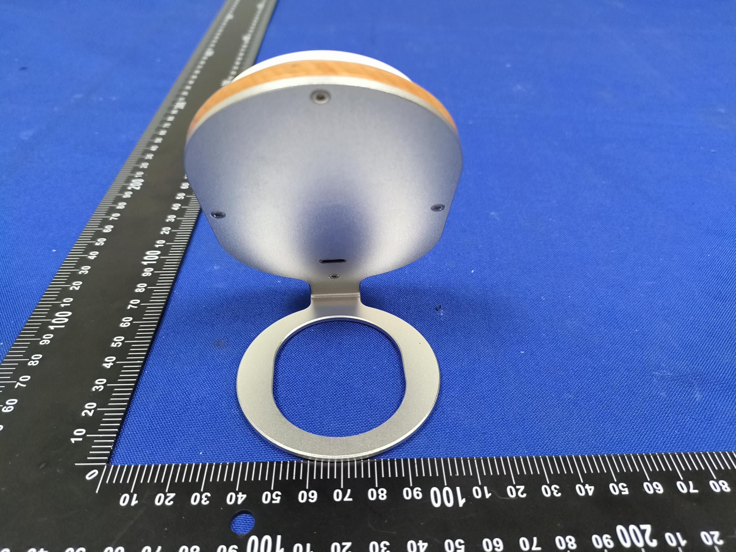 Wireless charger - FCC ID 2BCYR-X60 - ARK Ltd. (2)